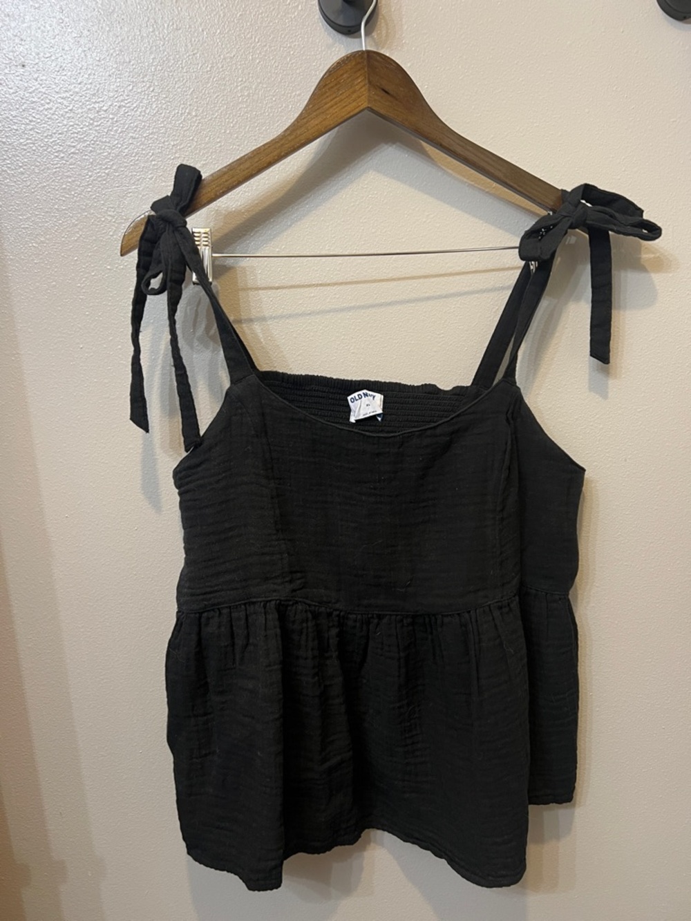 Tie-Shoulder Peplum Camisole in Black XL